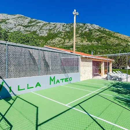 Villa Mateo With Private Pool *