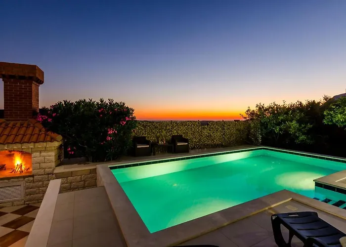 Villa Mateo With Private Pool