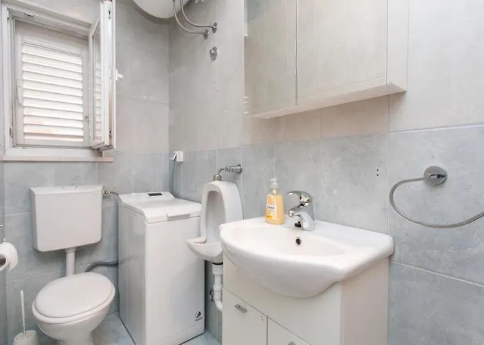 Villa Mateo With Private Pool *