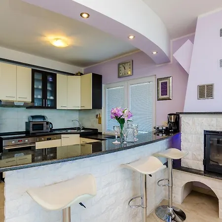 Villa Mateo With Private Pool