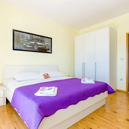 Villa Mateo With Private Pool *