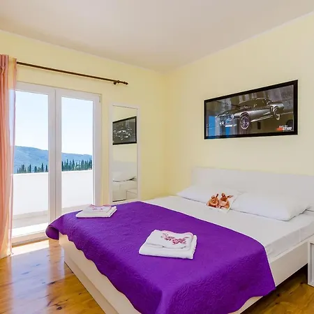 Mateo With Private Pool * Gruda