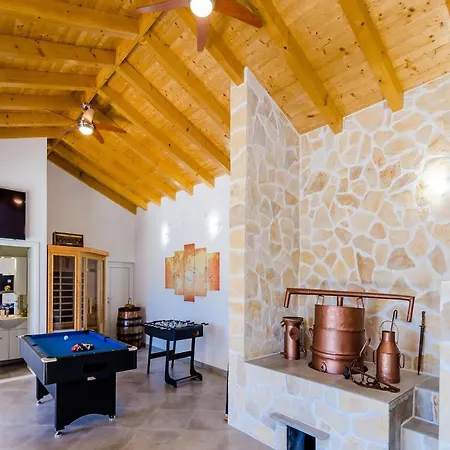 Mateo With Private Pool *